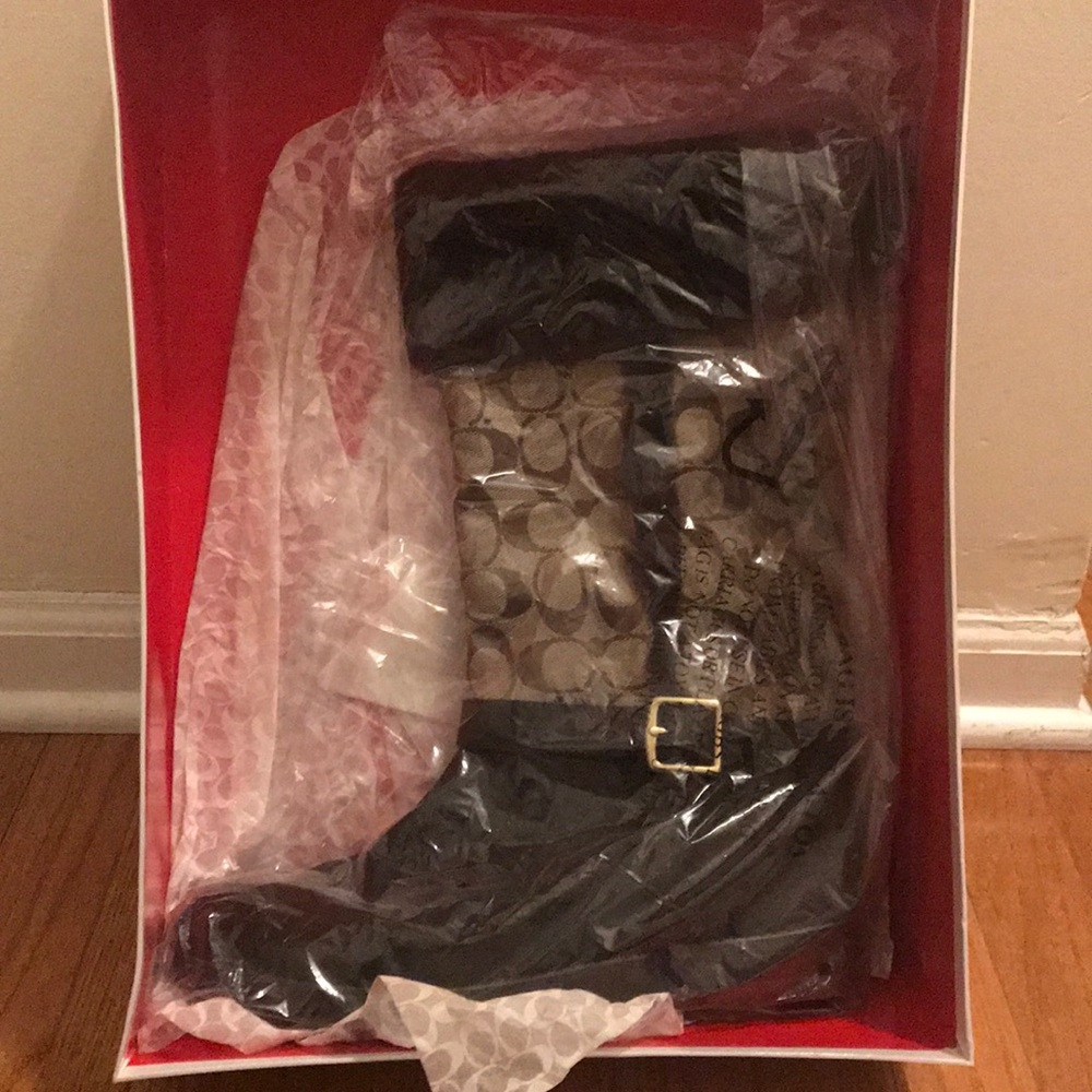 Coach Boots - Picture 2 of 2